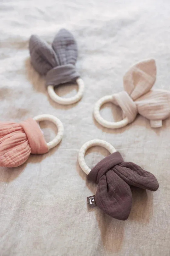 Silicon Teething Ring with Bunny Ears - Nougat